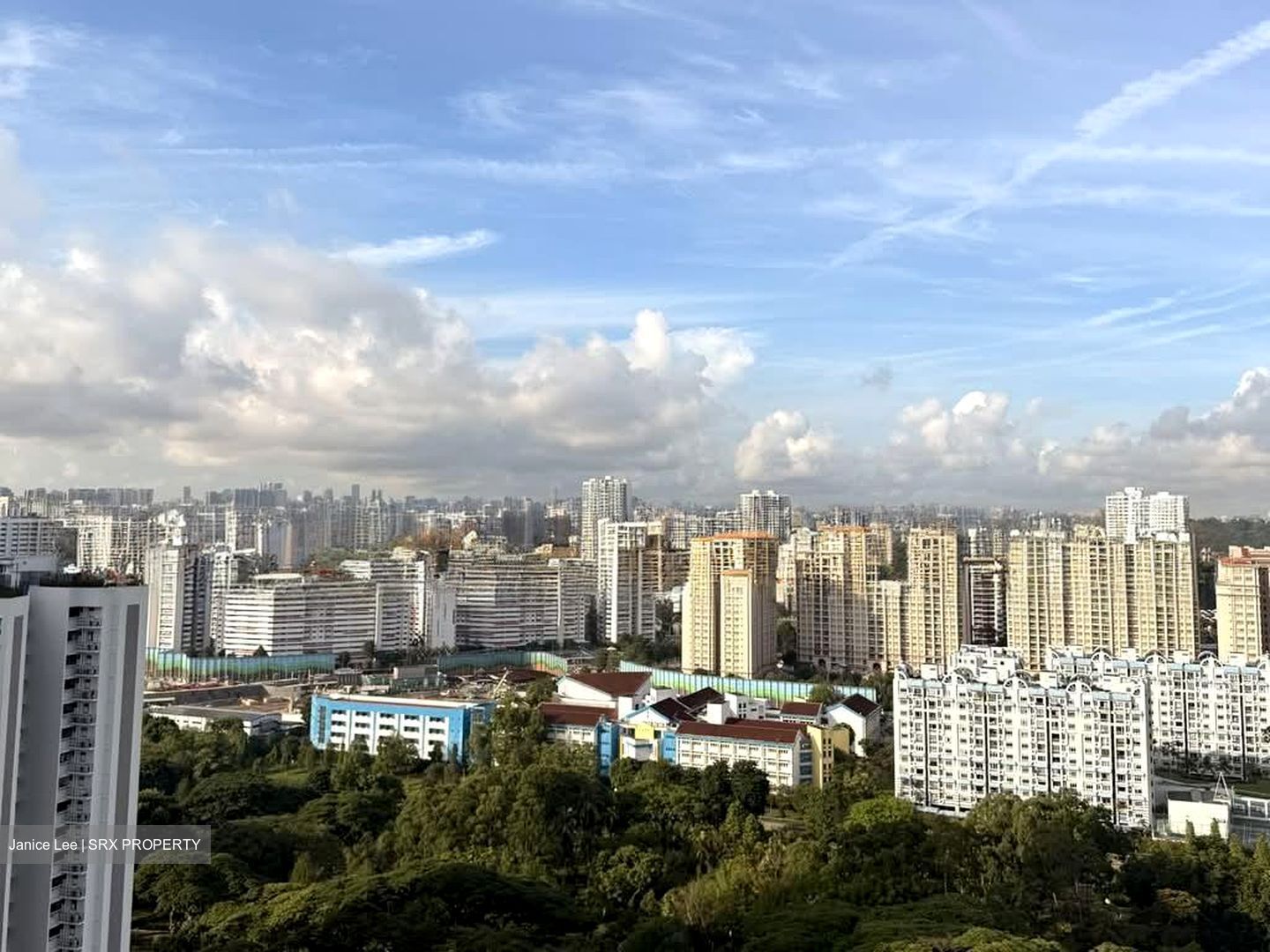 Amo Residence (D20), Apartment #557555801